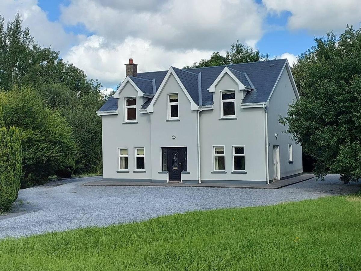 Home In Ennis Buitenkant foto
